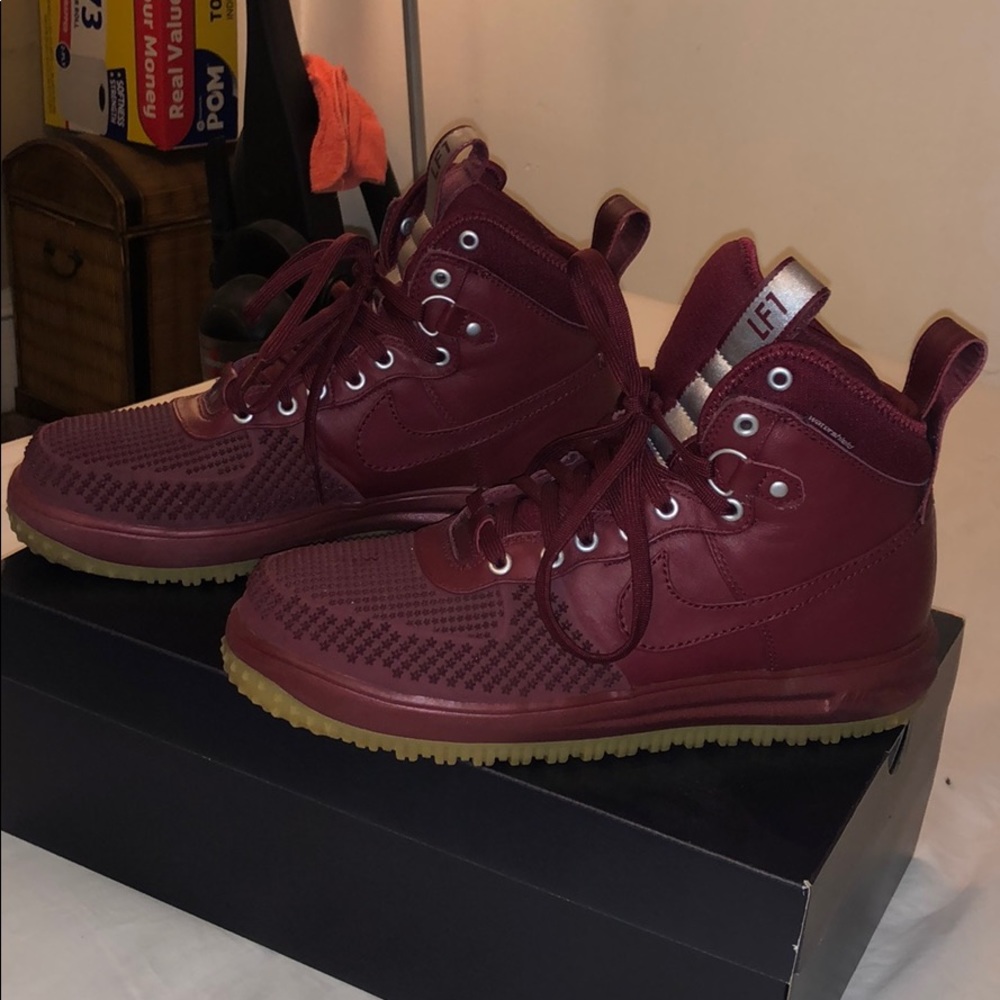 LF1 Nike Duck boots